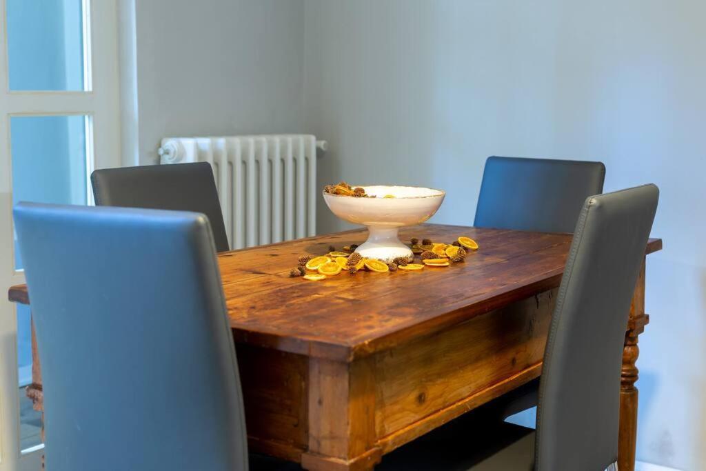 Luxury Florence - City Center Apartment ภายนอก รูปภาพ